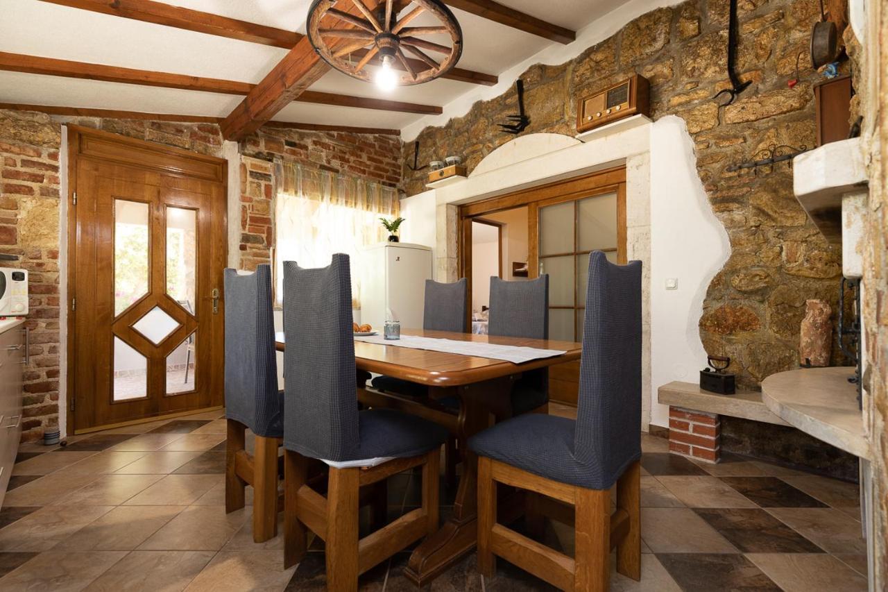 Holiday House Hana Ровинь Экстерьер фото