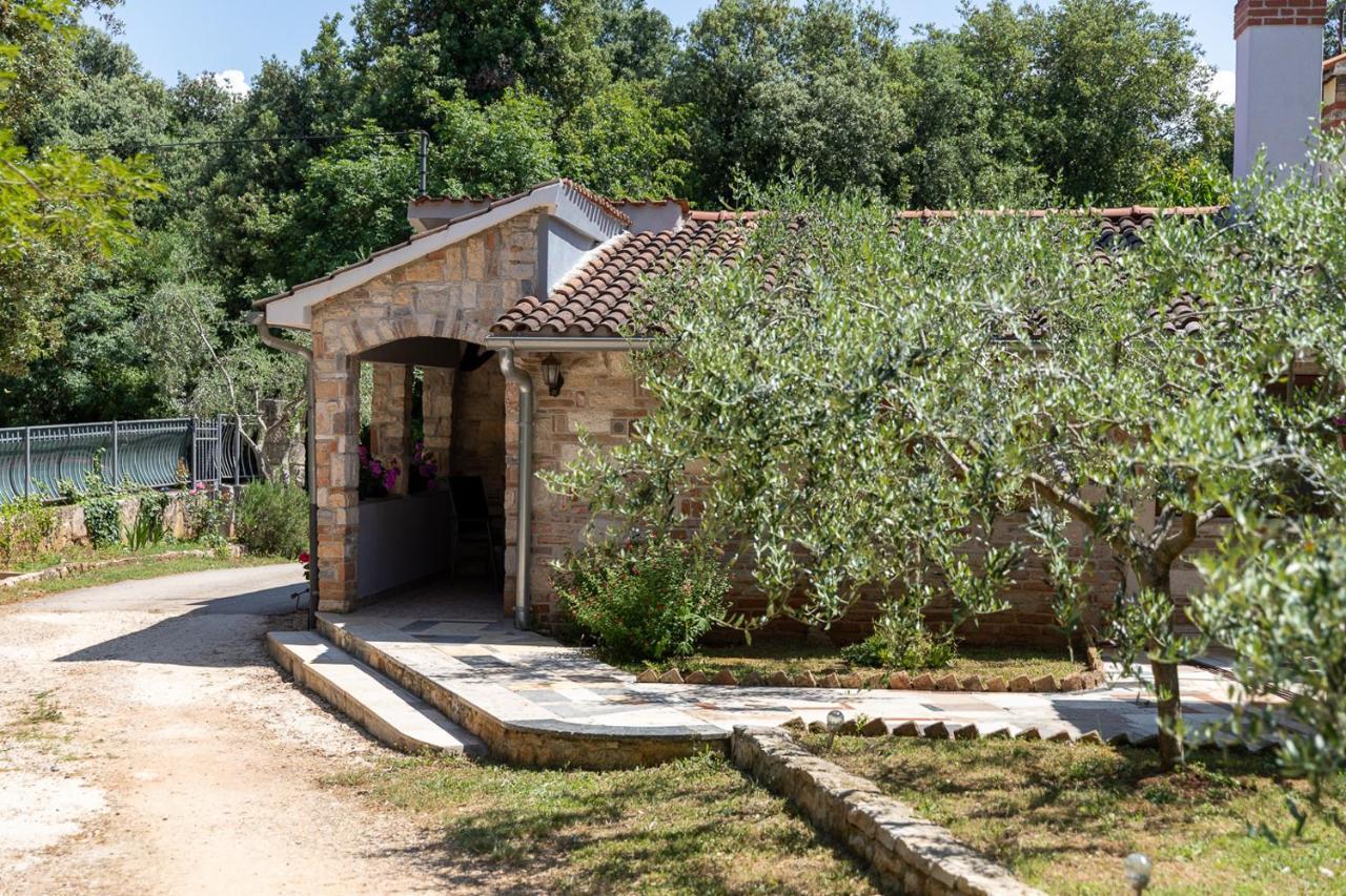Holiday House Hana Ровинь Экстерьер фото